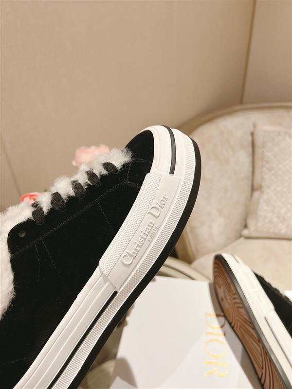 202435223653937 2402023